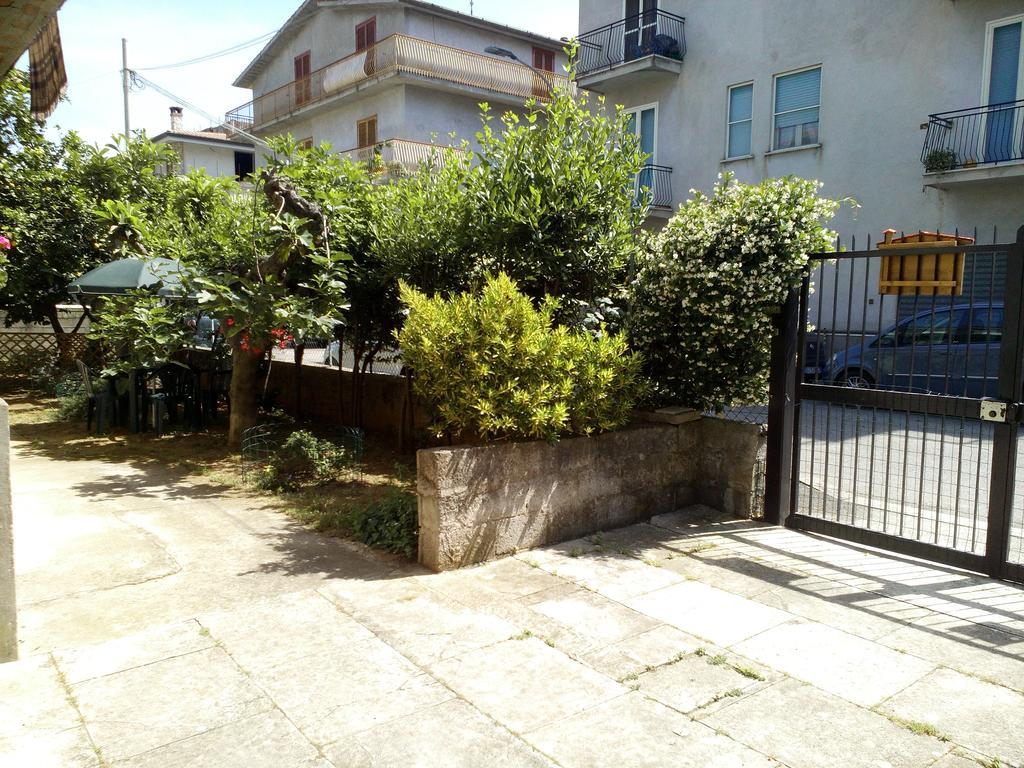 B&B A Casa Di Nonna Fondi Exterior foto